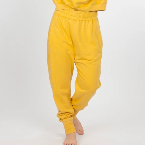 Womens Washed Harem Jogger - Misted Yellow size m - Picture 2 of 3
